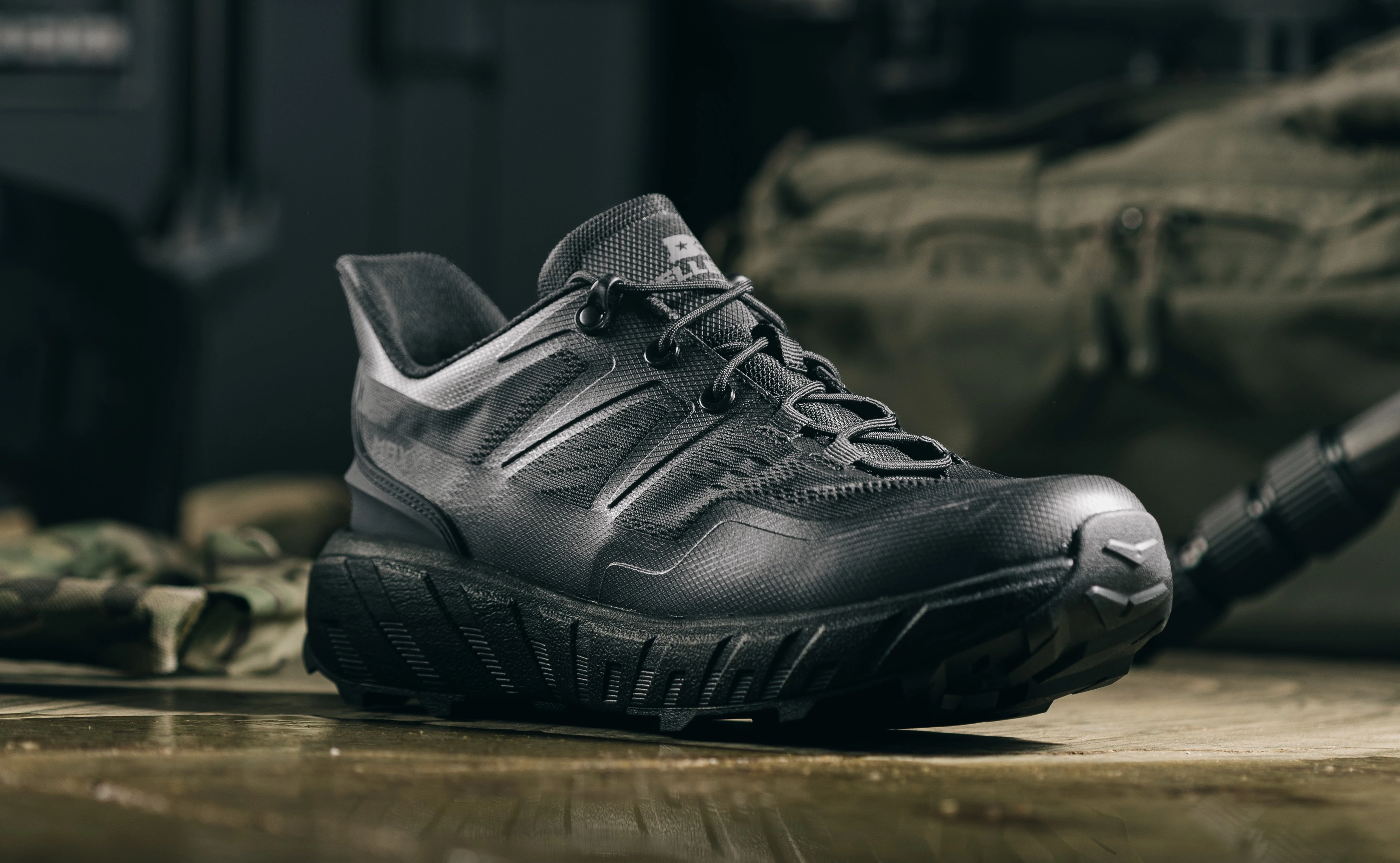MAXX tactical footwear
